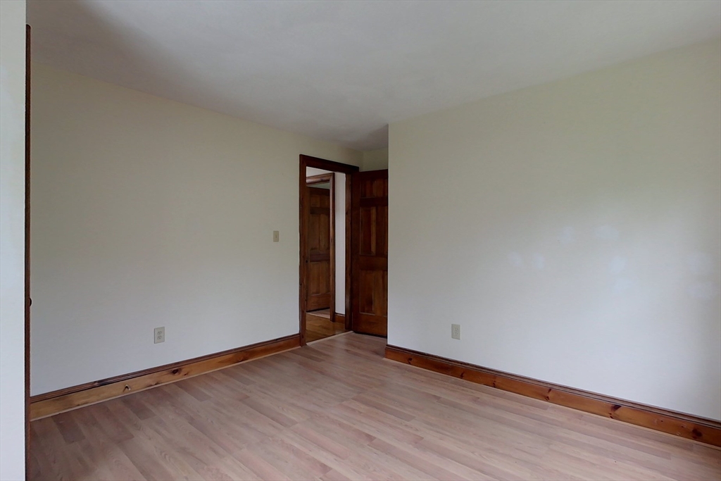 17 New Fitchburg Road Townsend, MA 01474 - Photo 29 of 42