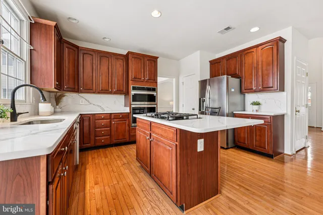 $1,019,900 | 25429 Carrington Drive, Chantilly, VA 20152