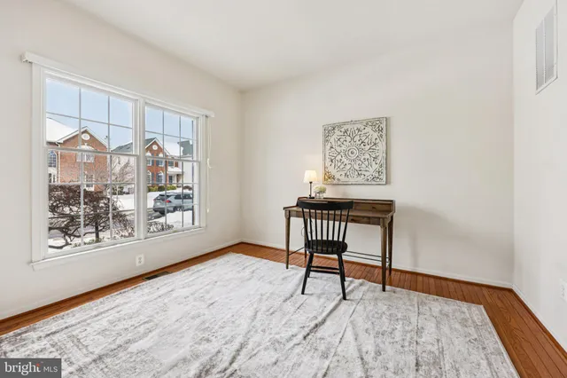 $1,019,900 | 25429 Carrington Drive, Chantilly, VA 20152