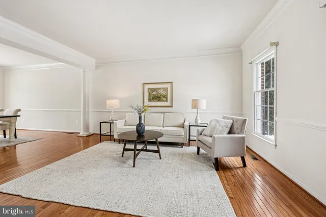 $1,019,900 | 25429 Carrington Drive, Chantilly, VA 20152