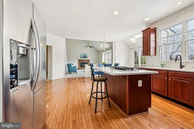 $1,019,900 | 25429 Carrington Drive, Chantilly, VA 20152