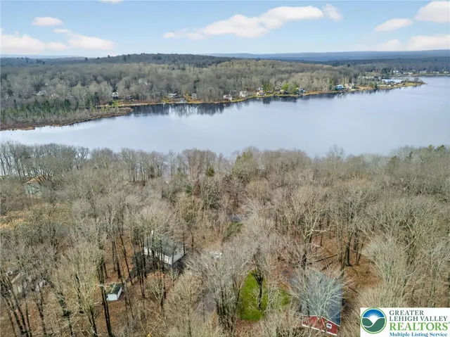 $1,675 | 104 Iowa Trail, Pocono Lake, PA 18347