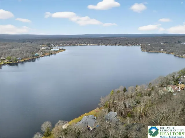 $1,675 | 104 Iowa Trail, Pocono Lake, PA 18347