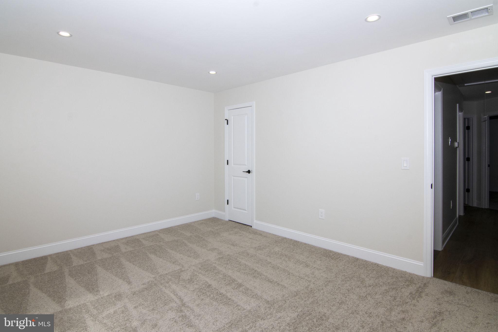 903 Mercer Street Cherry Hill, NJ 08002 - Photo 39 of 58 a view of room