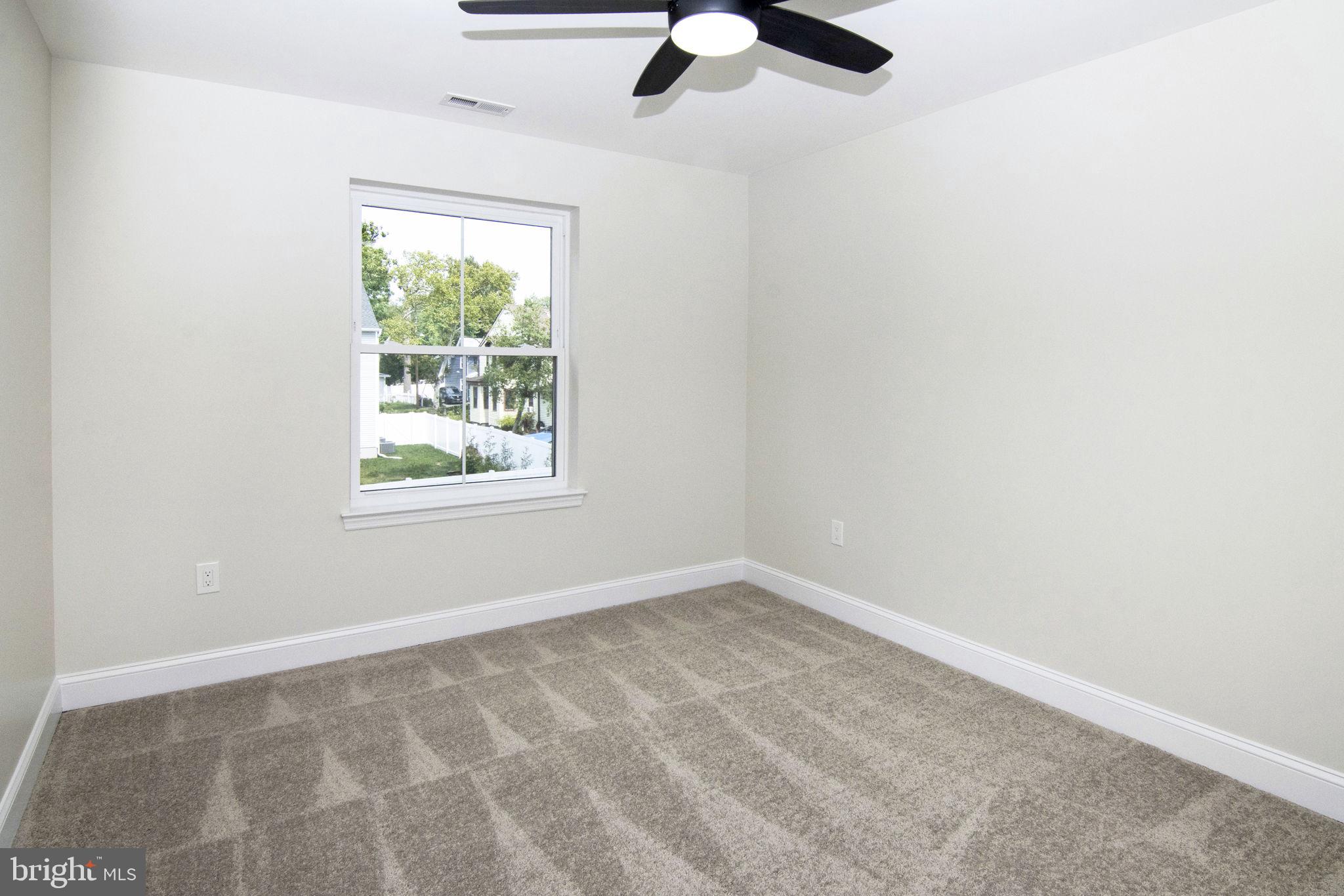 903 Mercer Street Cherry Hill, NJ 08002 - Photo 41 of 58 an empty room with a window