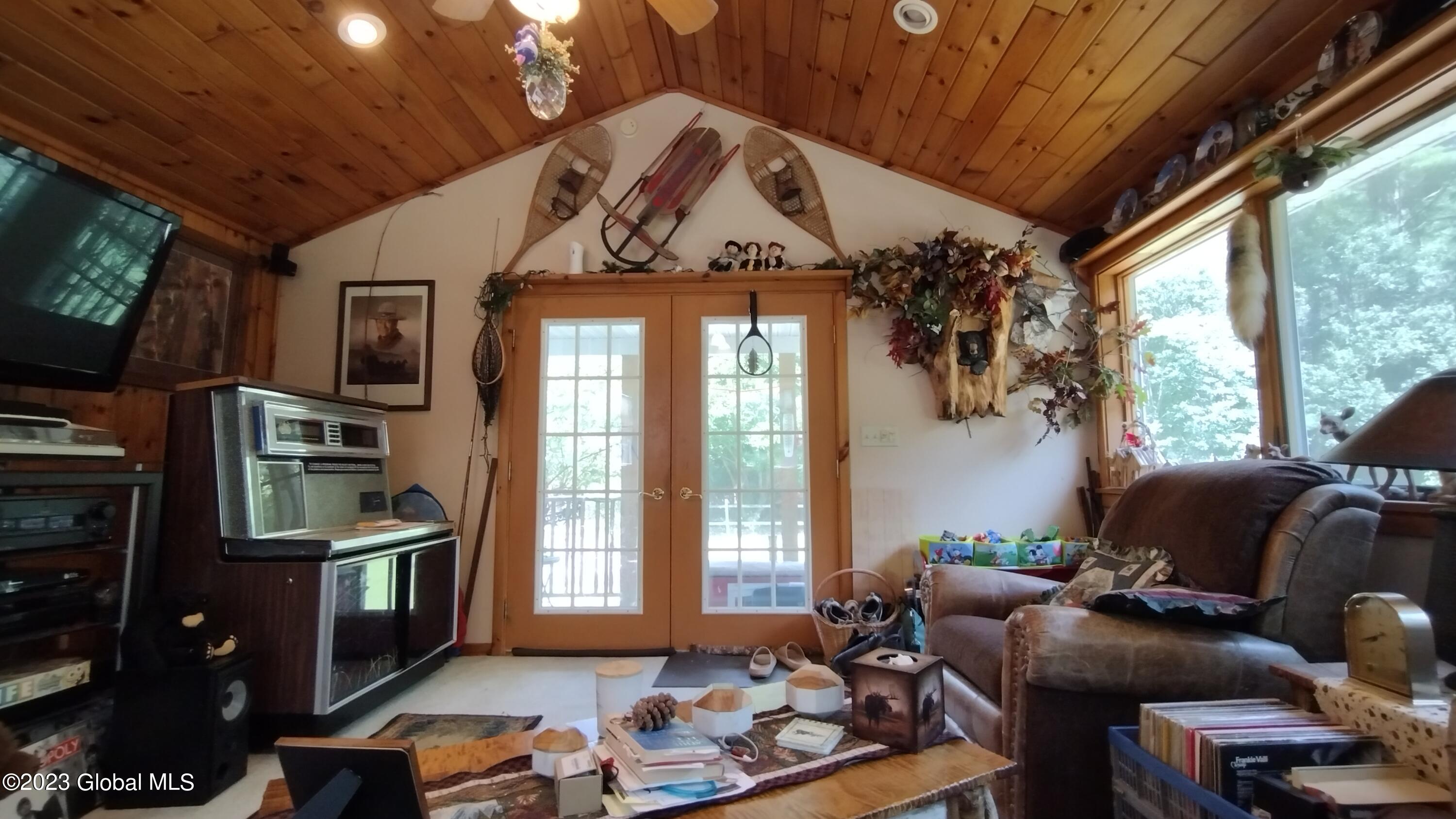 22 Athol Road Thurman, NY 12810 - Photo 39 of 66 Adirondack Room