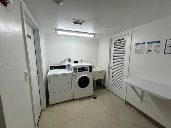 $2,750 | 20301 West Country Club Drive, Unit 1224, Aventura, FL 33180