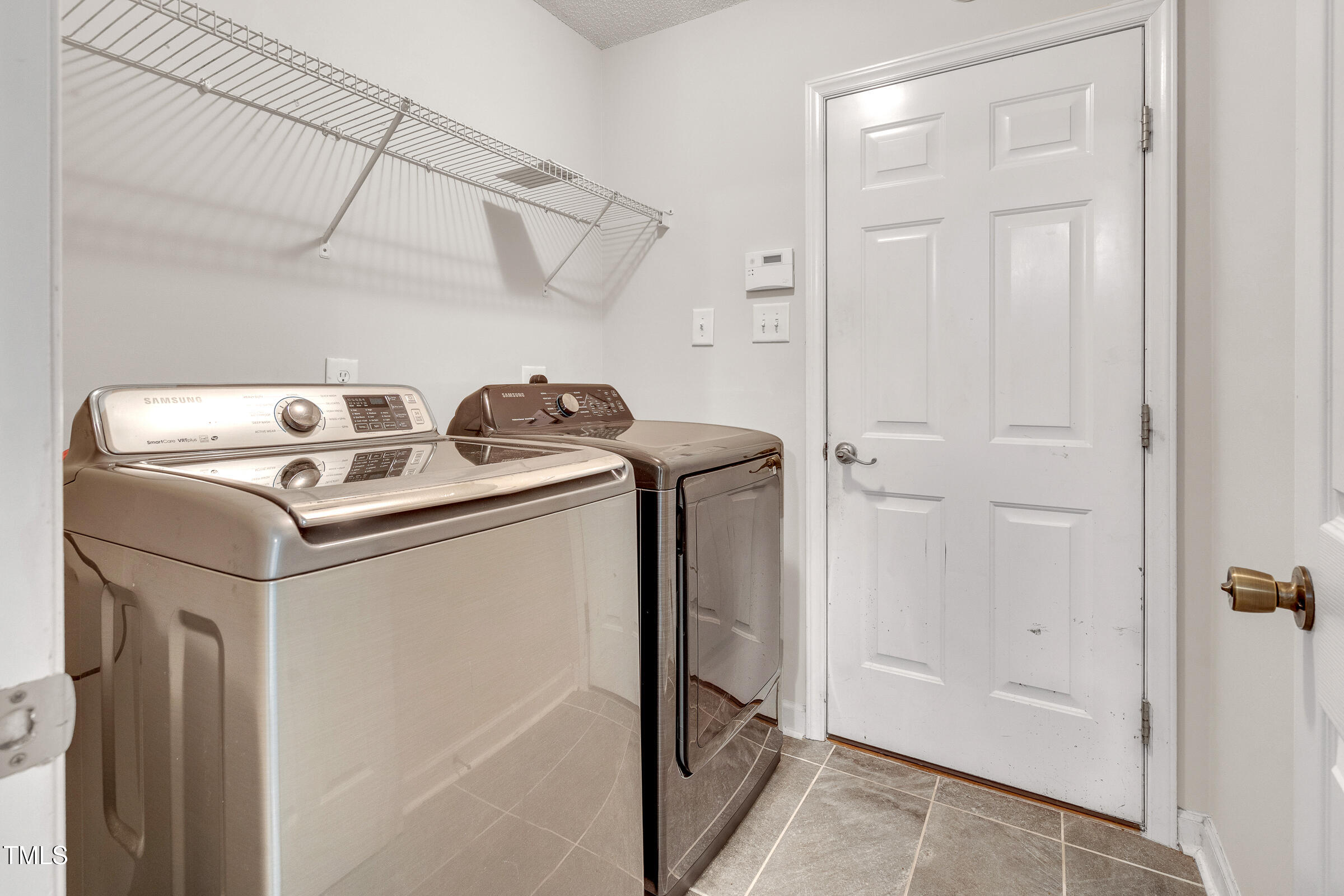5617 Tealbrook Drive Raleigh, NC 27610 - Photo 7 of 29 DSC08178