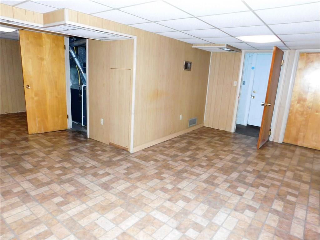 900 Jefferson Road Pittsburgh, PA 15235 - Photo 16 of 19 Gallery Image 16