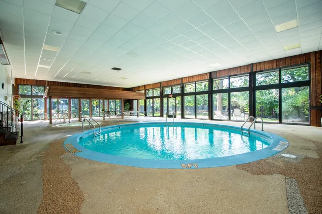 $154,900 | 181 Little Canada Road East, Unit 115, Little Canada, MN 55117