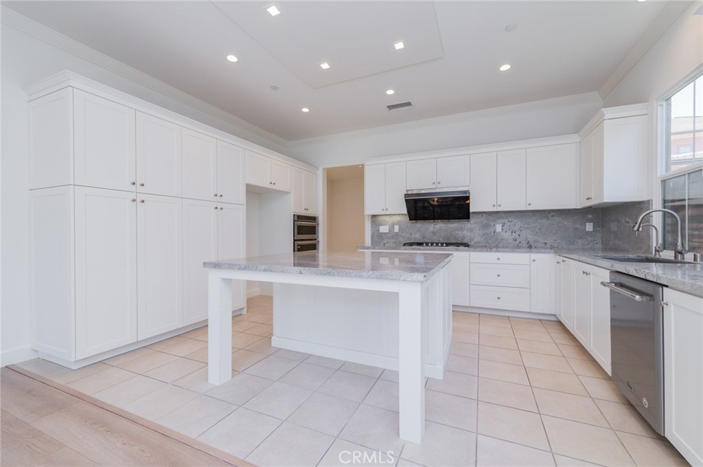 60 Quentin Irvine, CA 92620 - Photo 4 of 30
