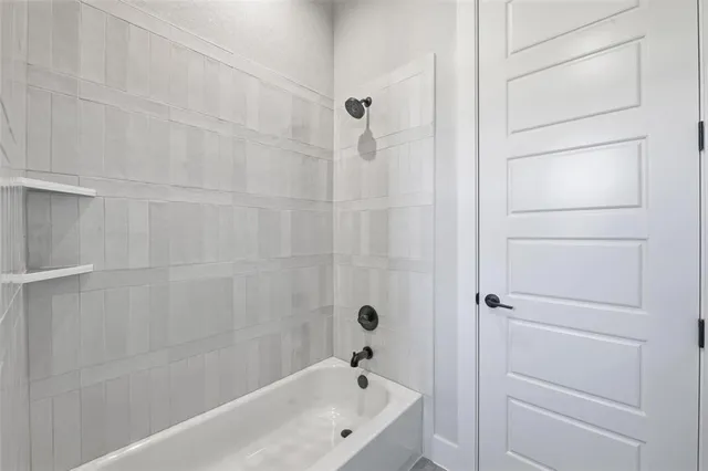 $819,900 | 404 Mah Cheta, Aledo, TX 76008