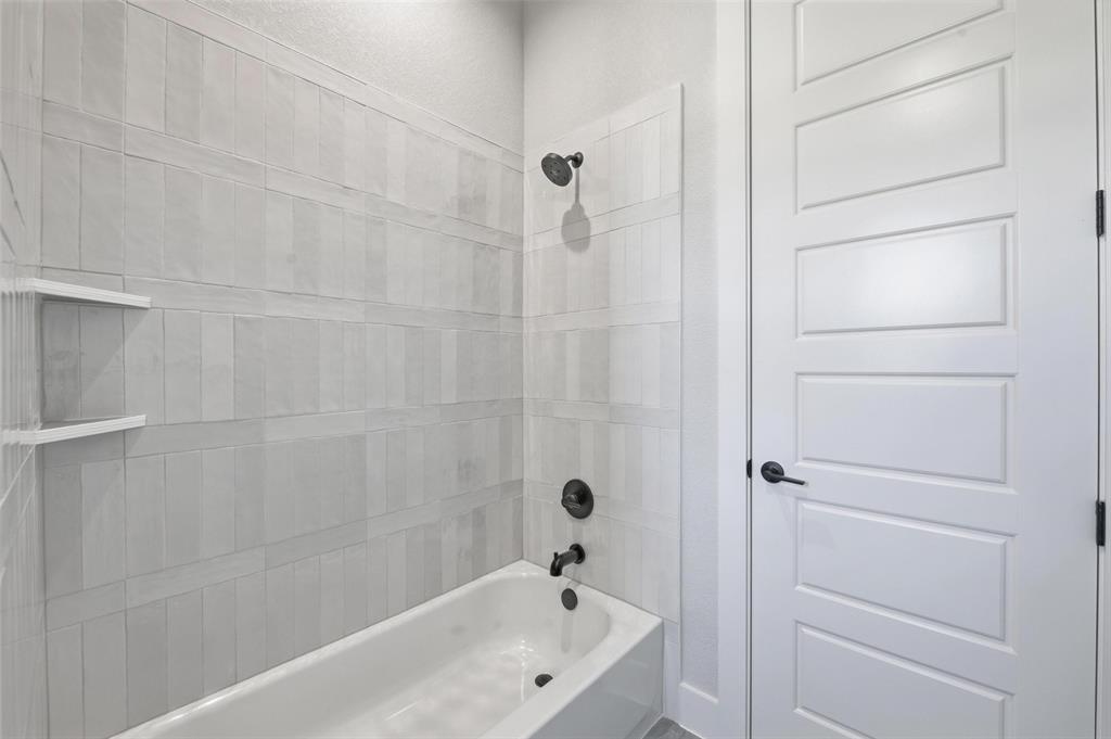 404 Mah Cheta Aledo, TX 76008 - Photo 4 of 37