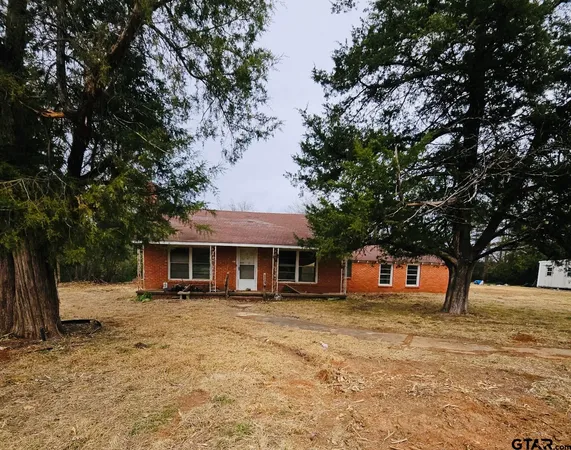 $84,900 | 19565 County Road 2187, Tatum, TX 75691