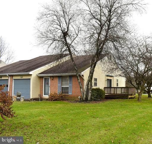 1 Lakeview Place Lititz, PA 17543 - Photo 3 of 4