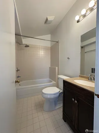 $3,550 | 236 B Clinton Park, San Francisco, CA 94103