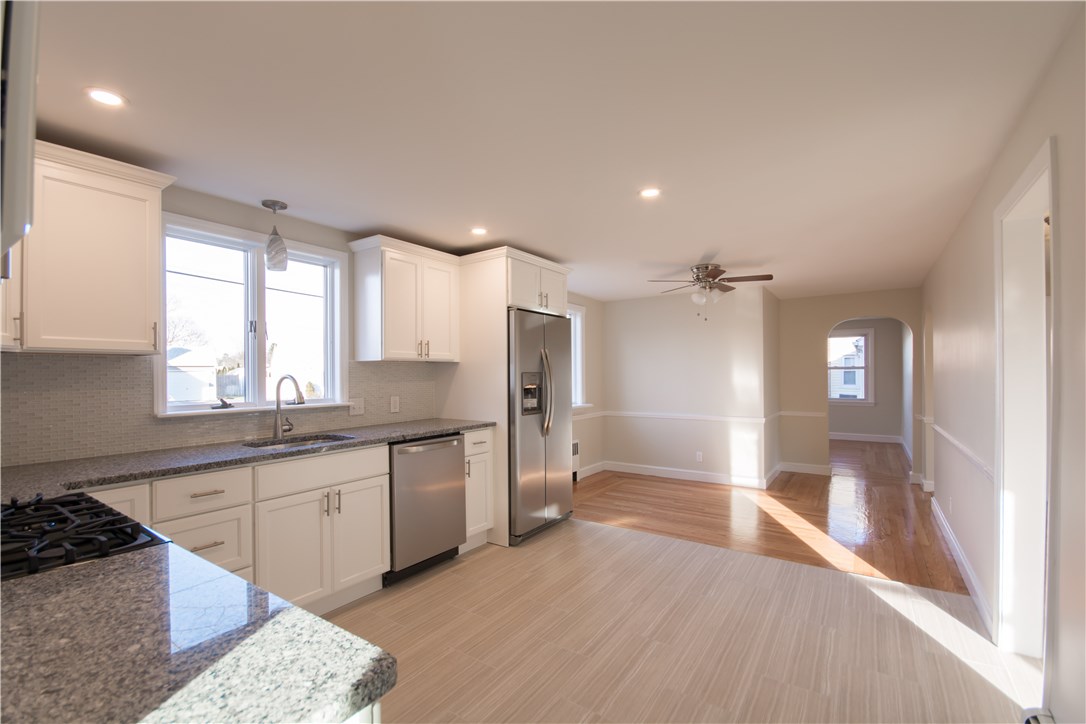 131 Belmont Road Cranston, RI 02910 - Photo 11 of 27 Gallery Image 11