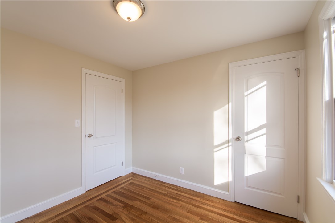 131 Belmont Road Cranston, RI 02910 - Photo 16 of 27 Gallery Image 16