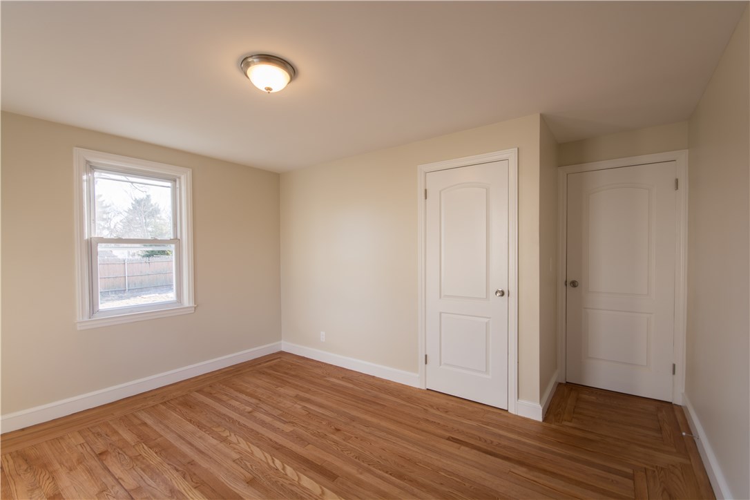 131 Belmont Road Cranston, RI 02910 - Photo 17 of 27 Gallery Image 17