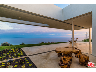 20659 Rockcroft Drive Malibu, CA 90265 - Photo 30 of 33 a view of a terrace
