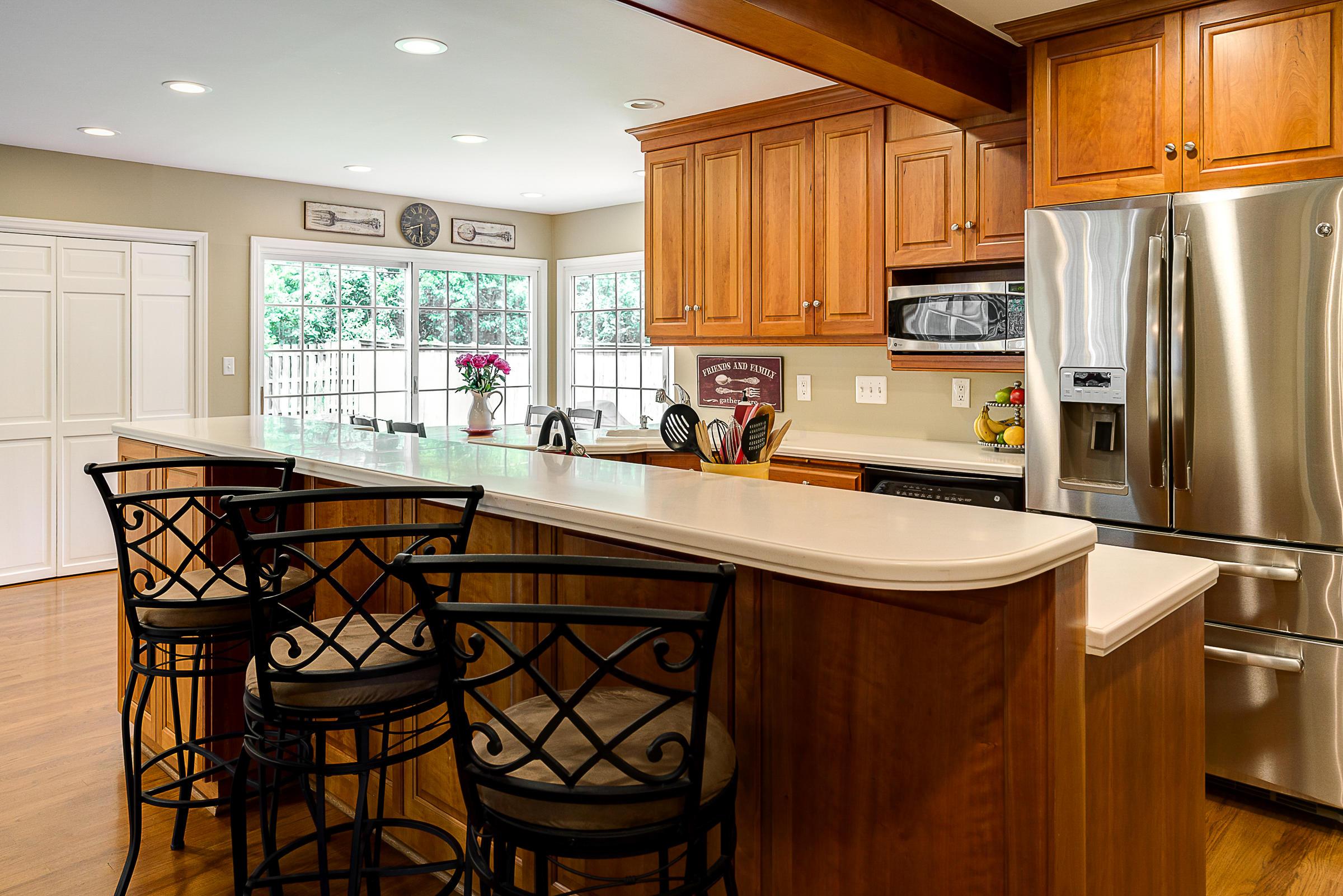 2344 Brixton Road Upper Arlington, OH 43221 - Photo 11 of 28