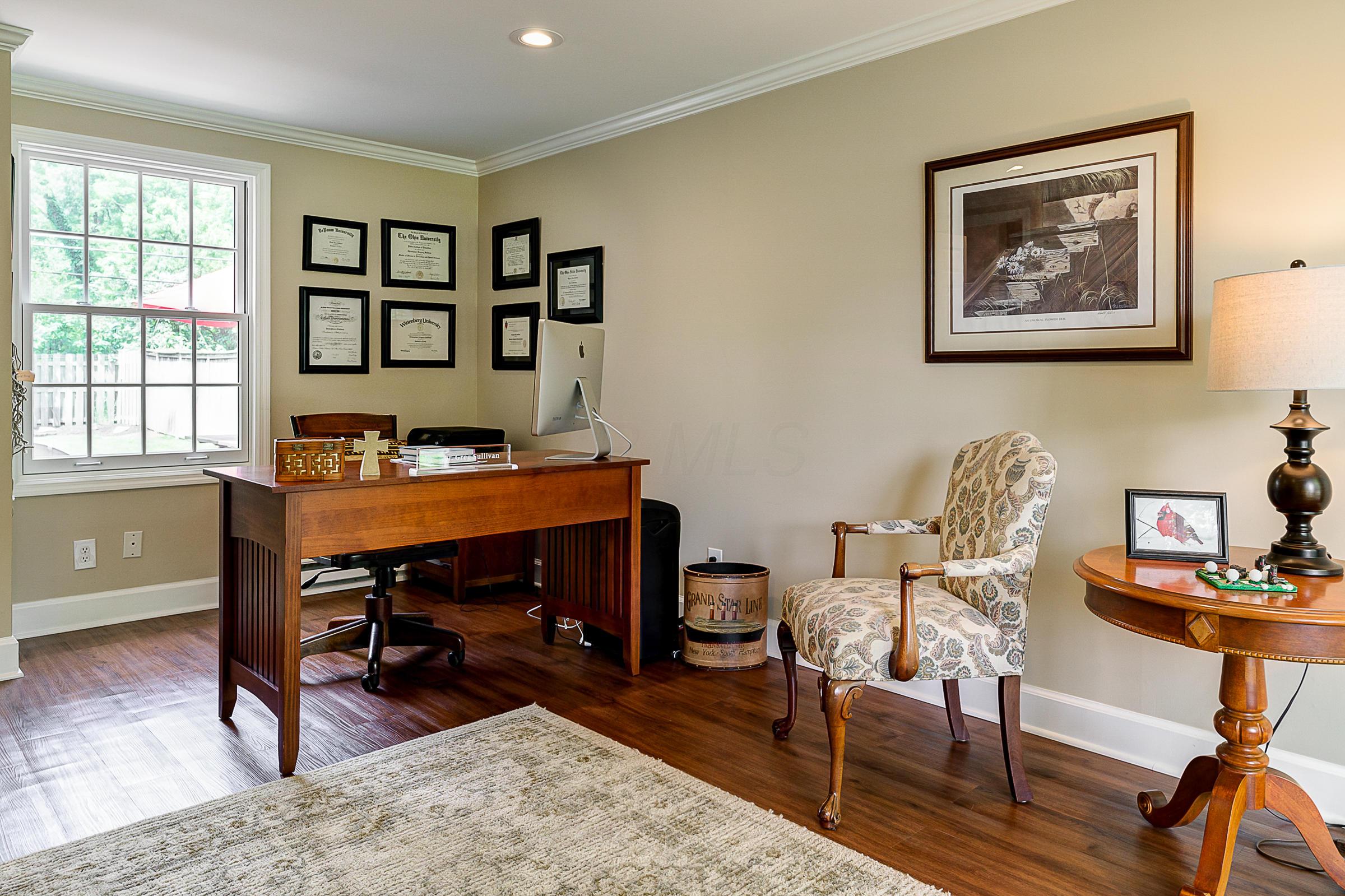2344 Brixton Road Upper Arlington, OH 43221 - Photo 16 of 28