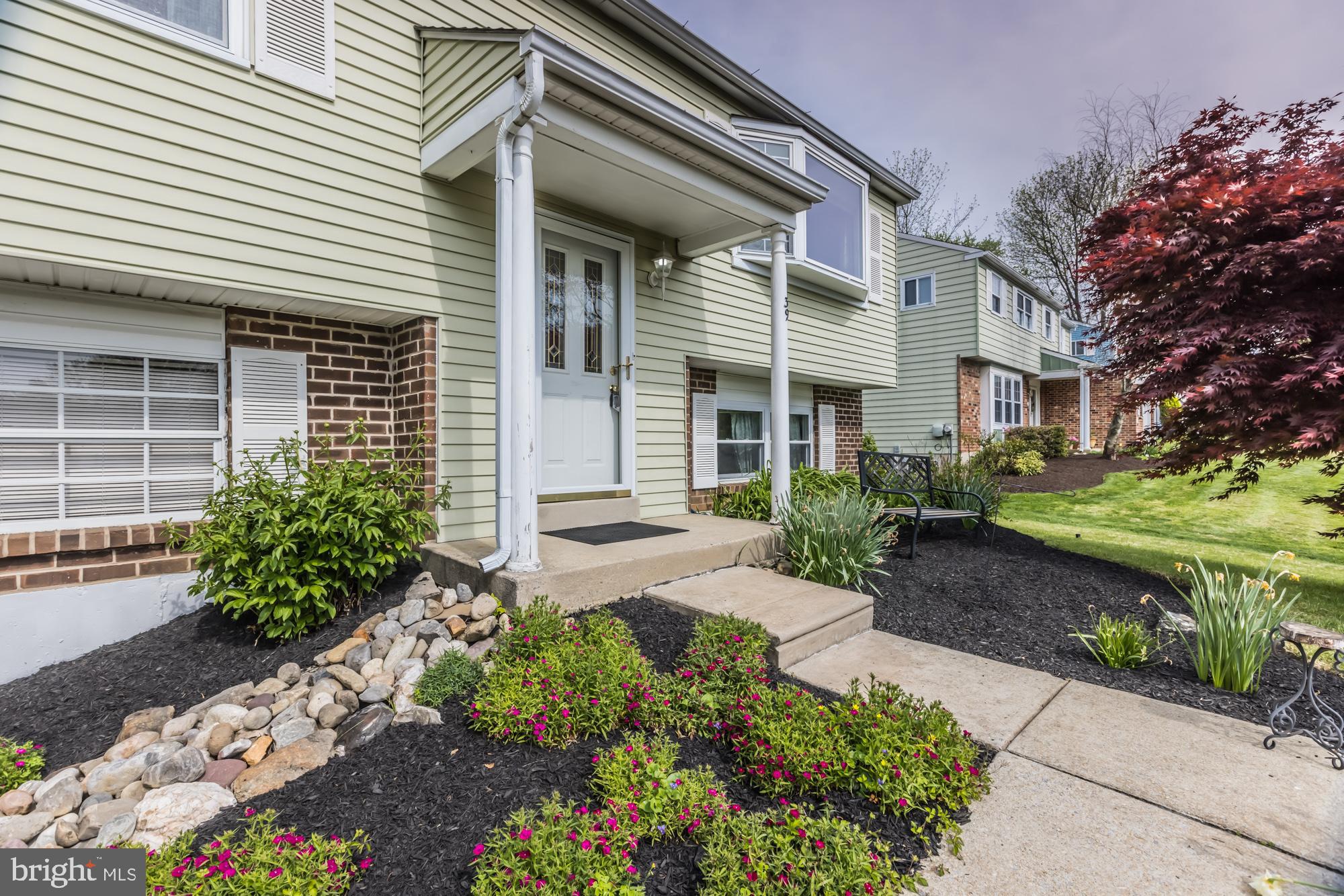 39 Hidden Valley Road Aston, PA 19014 - Photo 3 of 38 Gallery Image 3