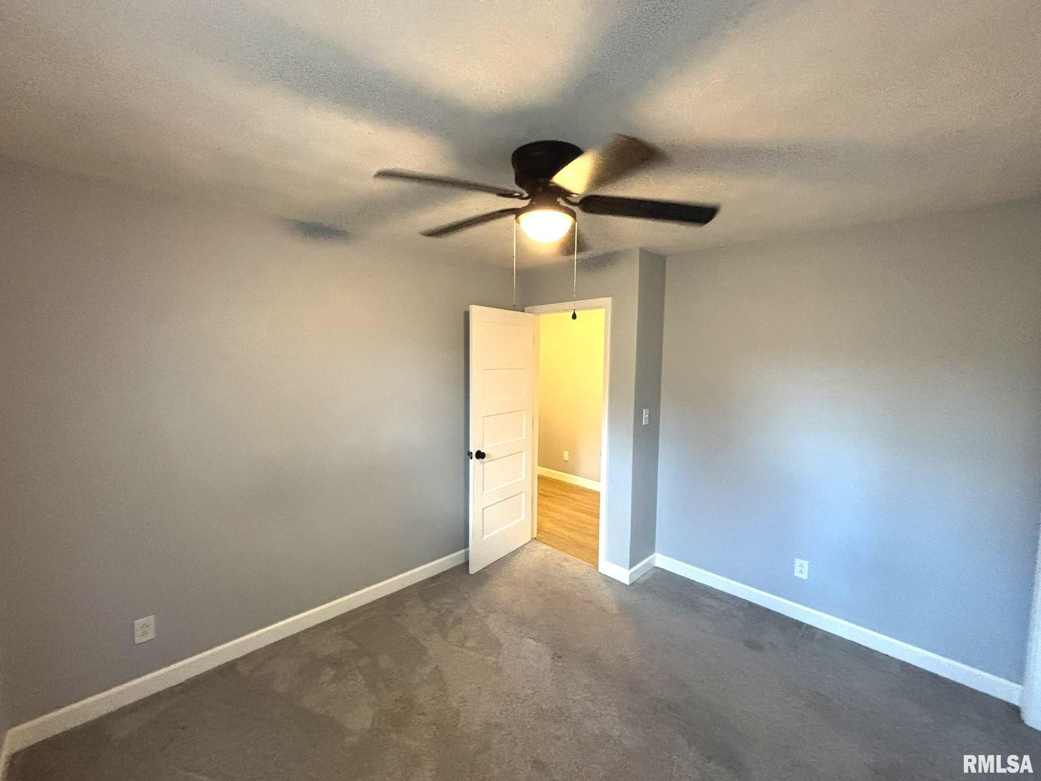 512 Tulsa Avenue Salem, IL 62881 - Photo 20 of 25