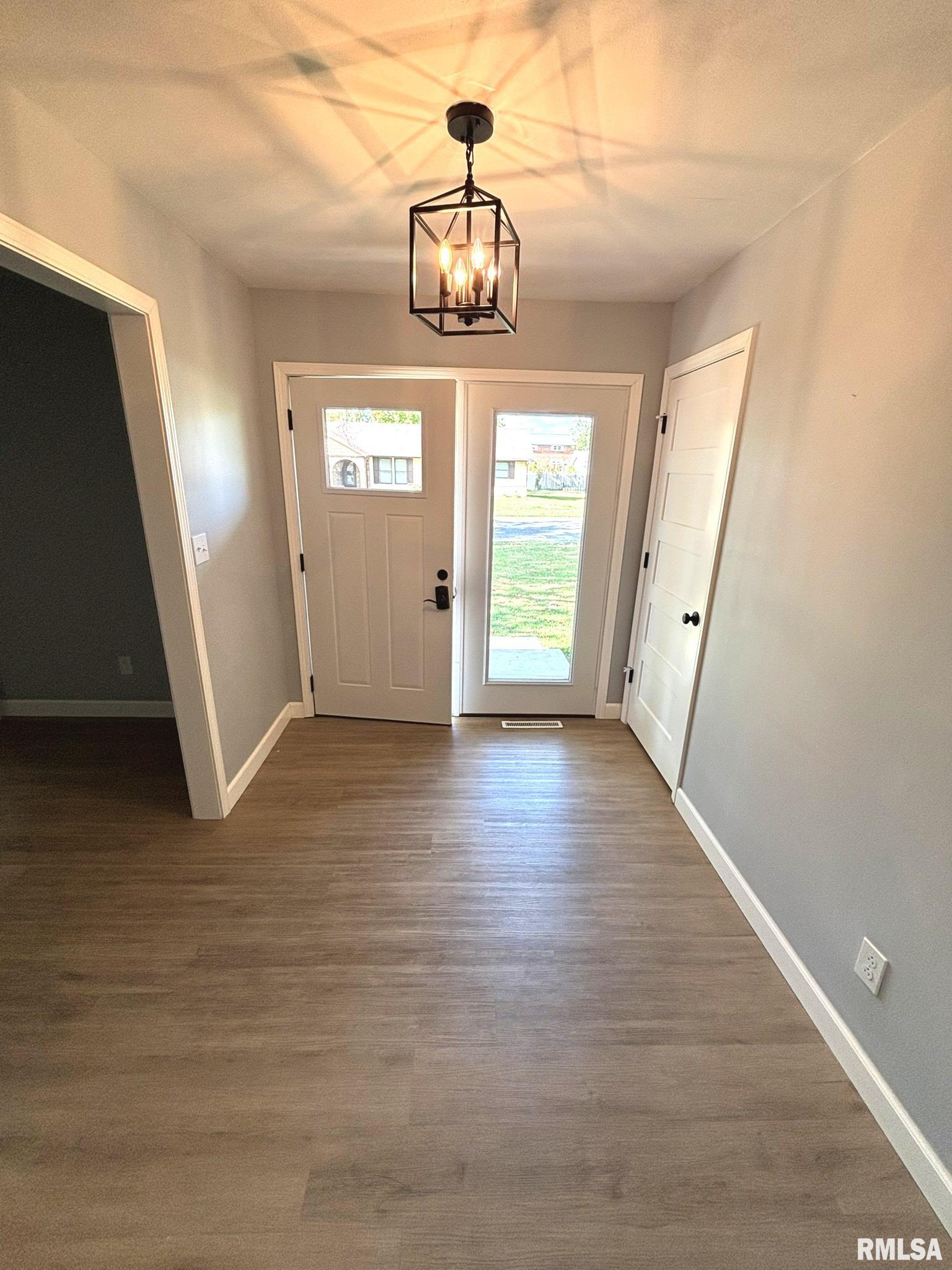 512 Tulsa Avenue Salem, IL 62881 - Photo 23 of 25