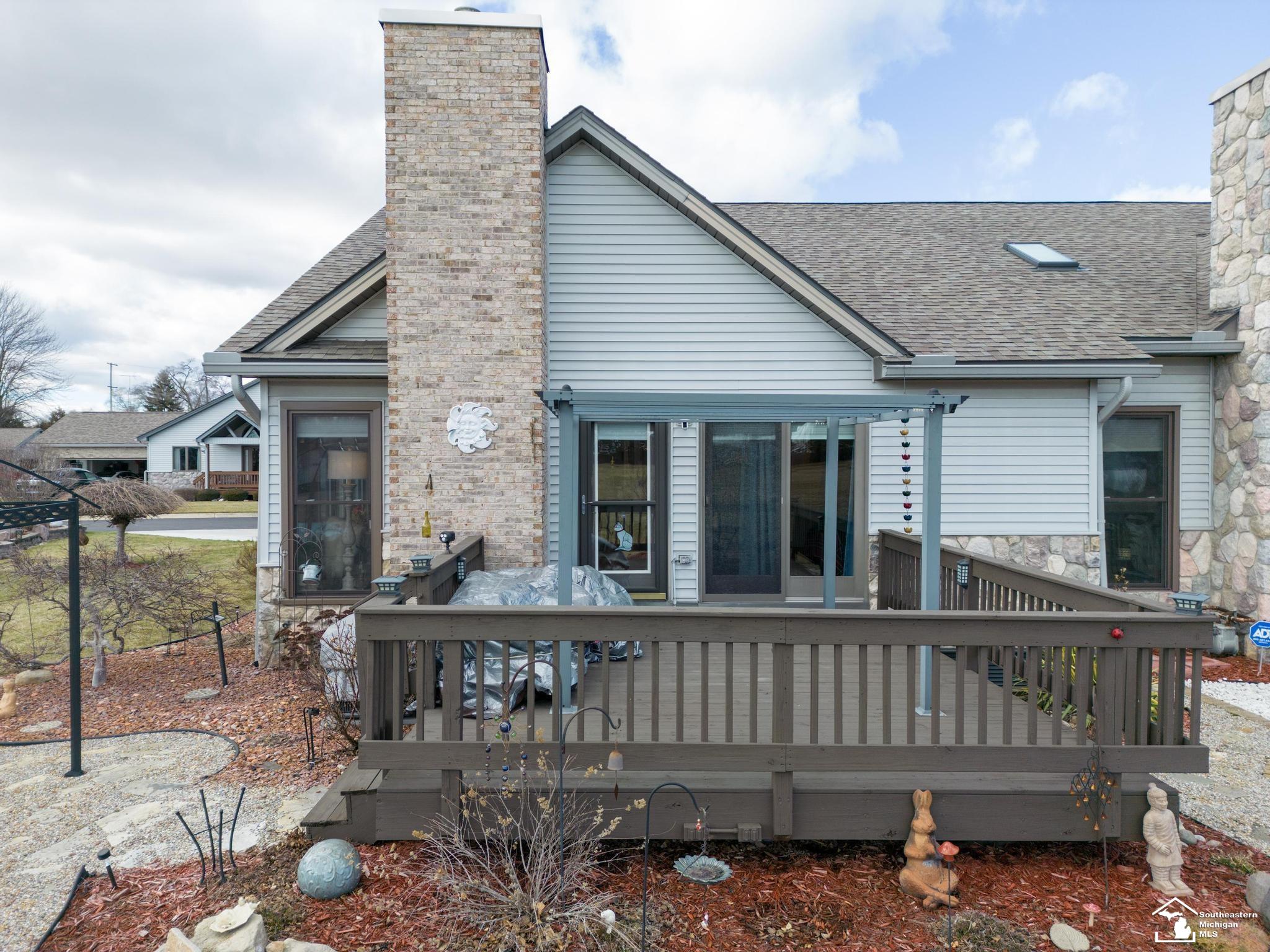 5840 East Dunbar Road, Unit 30 Monroe, MI 48161 - Photo 4 of 12