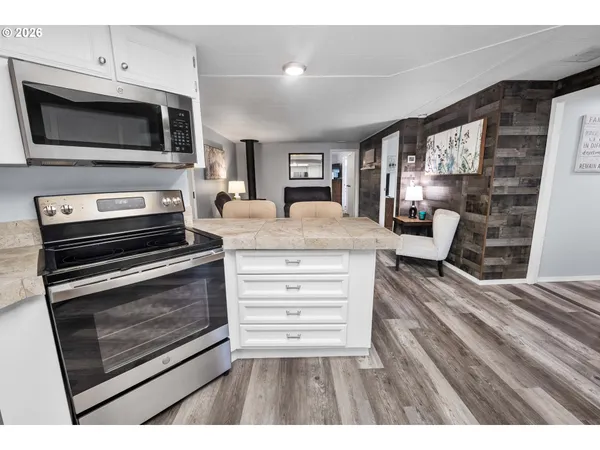 $437,000 | 89695 Old Bog Road, Warrenton, OR 97146