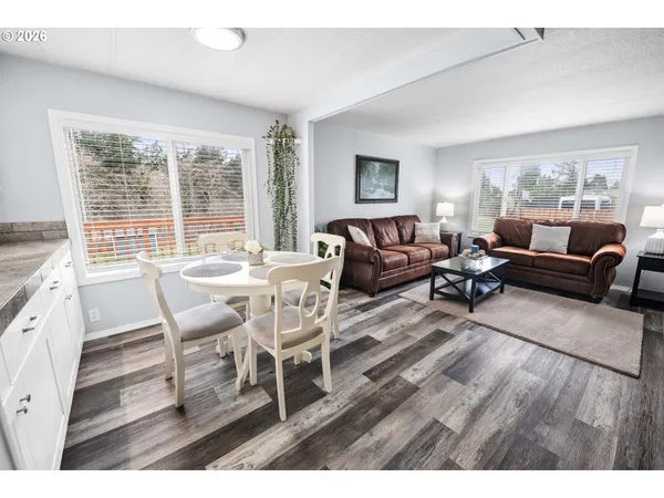 $437,000 | 89695 Old Bog Road, Warrenton, OR 97146