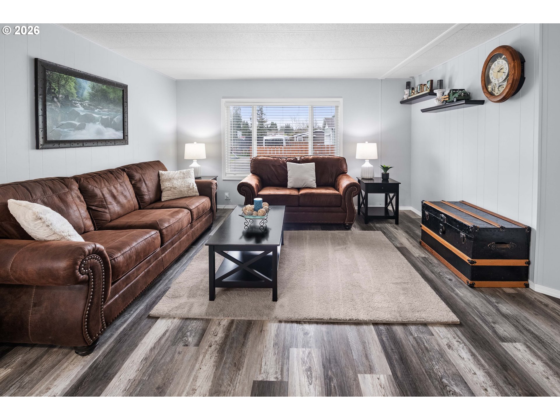 89695 Old Bog Road Warrenton, OR 97146 - Photo 21 of 36 Family Room