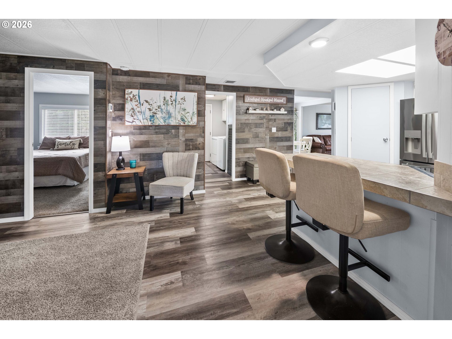 89695 Old Bog Road Warrenton, OR 97146 - Photo 3 of 36 Living Room
