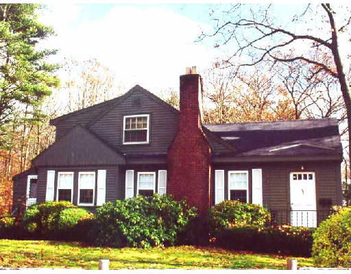 36 Lawrence Road Reading, MA 01867 - Photo 1 of 1 Gallery Image 1