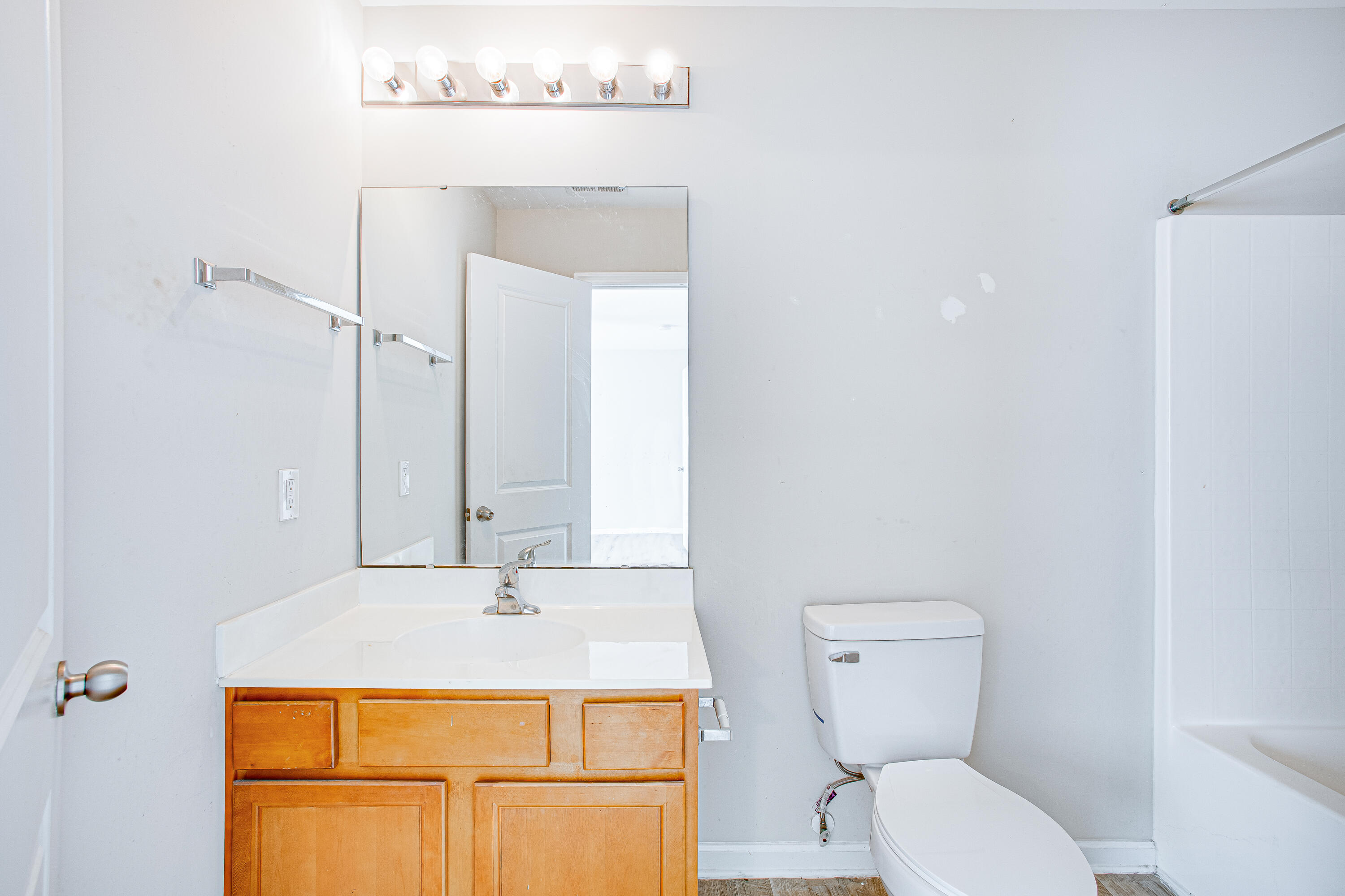 282 Swallowtail Lane Goose Creek, SC 29445 - Photo 18 of 21 282Swallowtail.NicoleBurbagePhoto-11