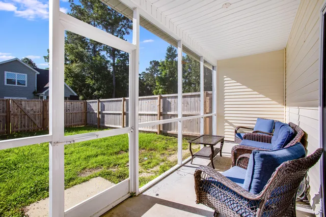 $264,000 | 282 Swallowtail Lane, Goose Creek, SC 29445