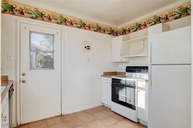 $359,000 | 520 5th Street, Boulder City, NV 89005