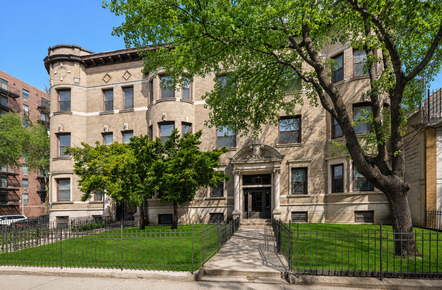 668 West Sheridan Road, Unit 2 Chicago, IL 60613 - Photo 1 of 1