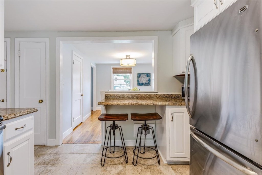 23 Jay Road Norwell, MA 02061 - Photo 6 of 36