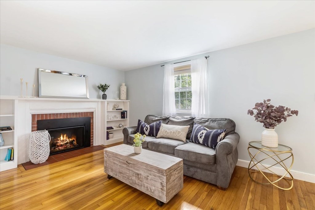 23 Jay Road Norwell, MA 02061 - Photo 10 of 36