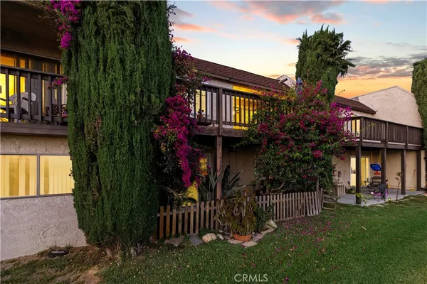 $610,000 | 15614 Crestview Lane, Unit 63, Granada Hills, CA 91344