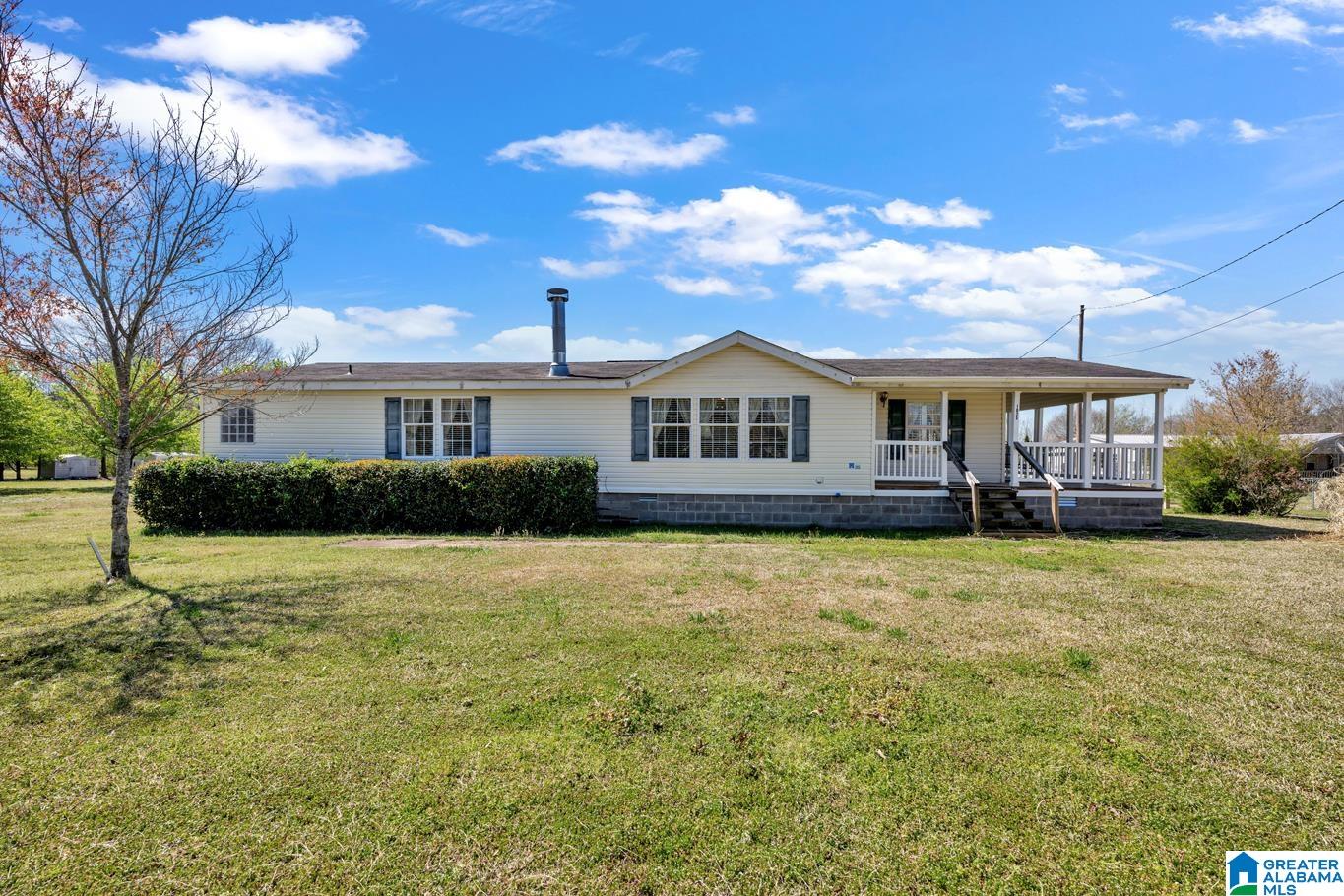 1025 Lamon Chapel Loop Jasper, AL 35503 - Photo 1 of 27