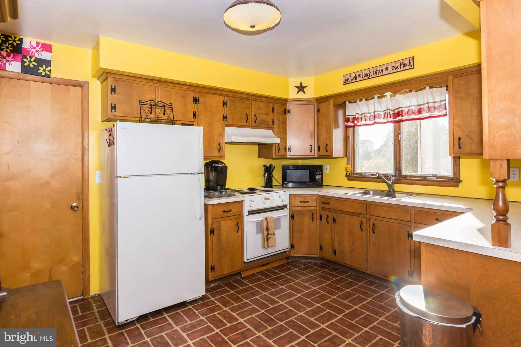 4969 Wentz Road Manchester, MD 21102 - Photo 6 of 25 Kitchen
