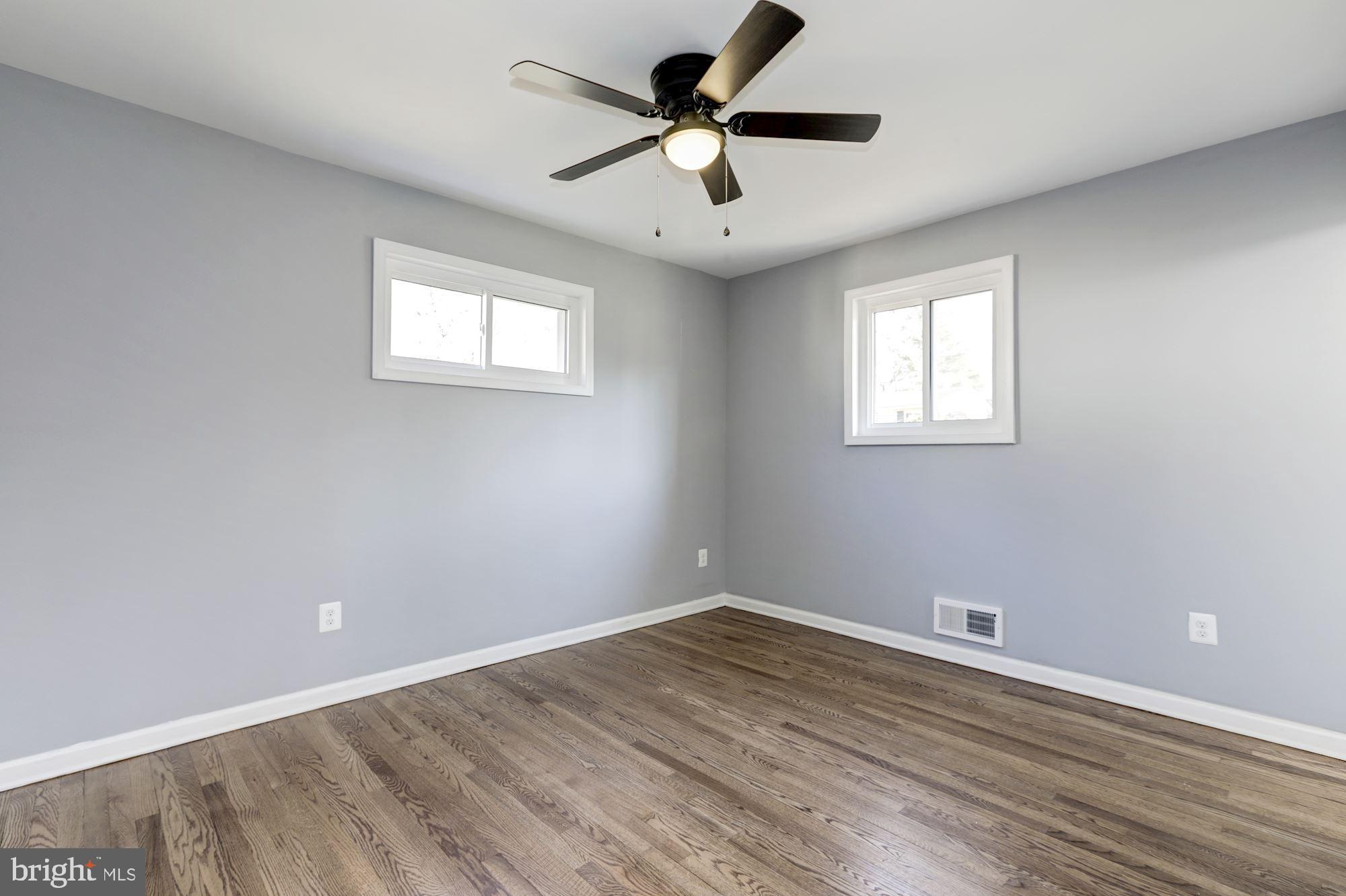 9807 Cherry Tree Lane Silver Spring, MD 20901 - Photo 17 of 46 Master Bedroom
