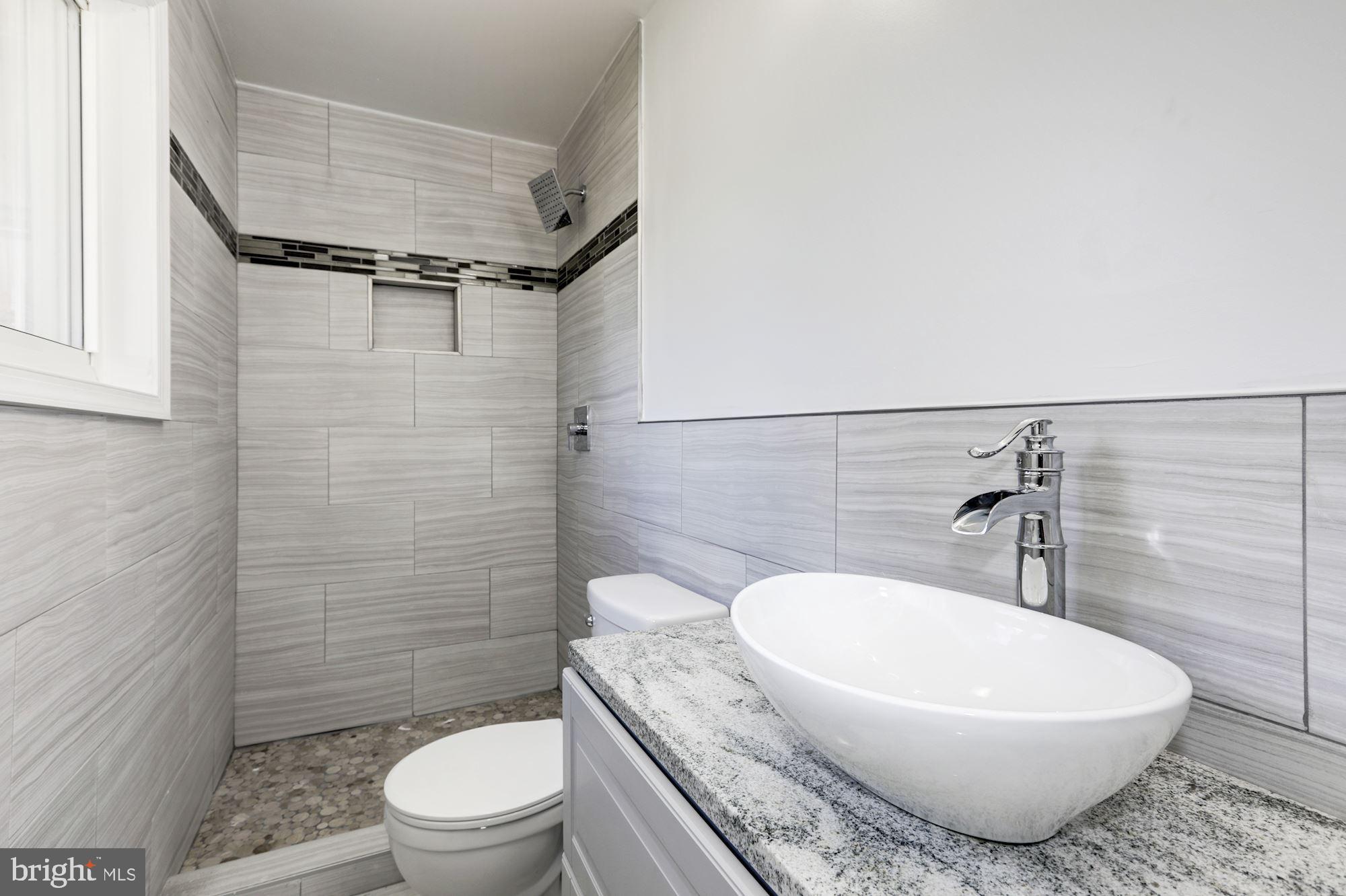 9807 Cherry Tree Lane Silver Spring, MD 20901 - Photo 18 of 46 Elegant Master Bath