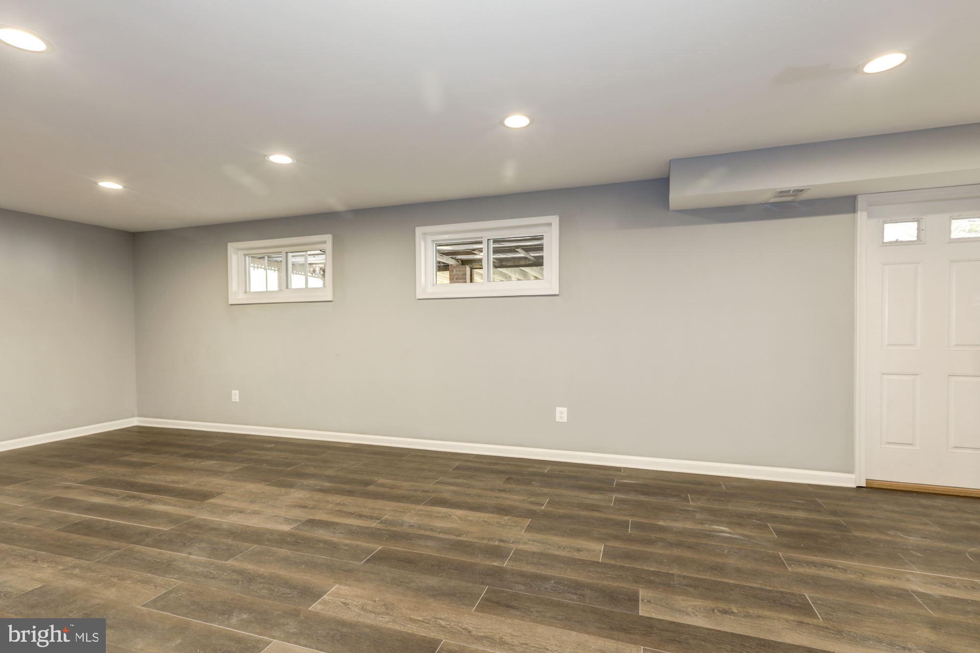 9807 Cherry Tree Lane Silver Spring, MD 20901 - Photo 32 of 46 Family Room