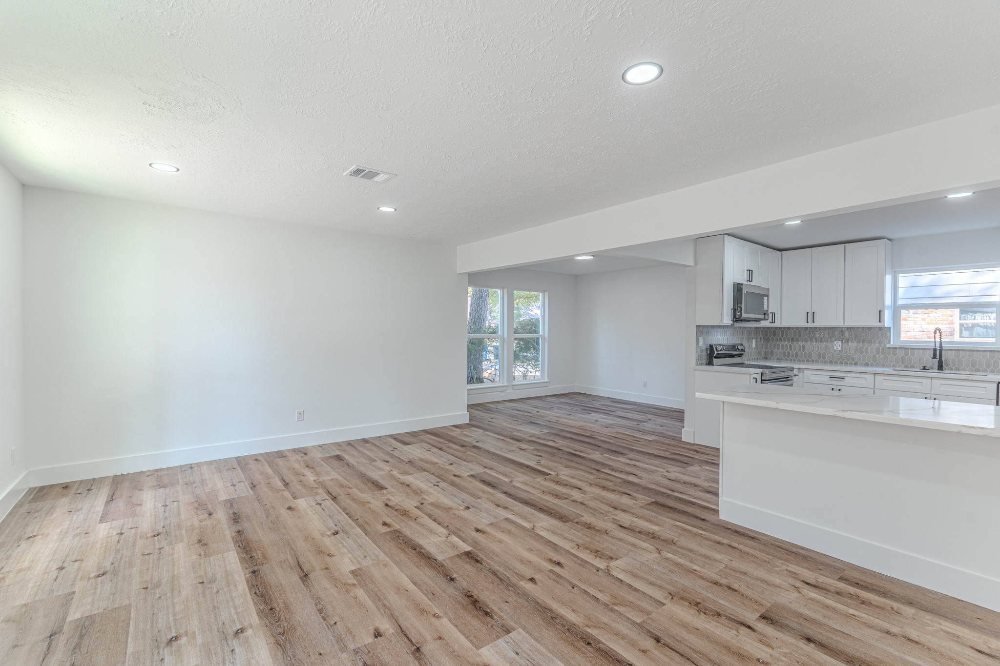 5211 Alamosa Lane Spring, TX 77379 - Photo 6 of 50