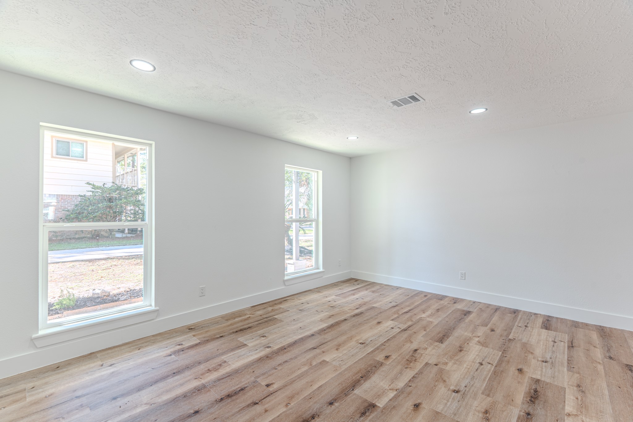 5211 Alamosa Lane Spring, TX 77379 - Photo 10 of 50