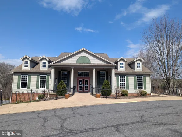 $422,500 | 112 G Alma Mater Court, State College, PA 16803